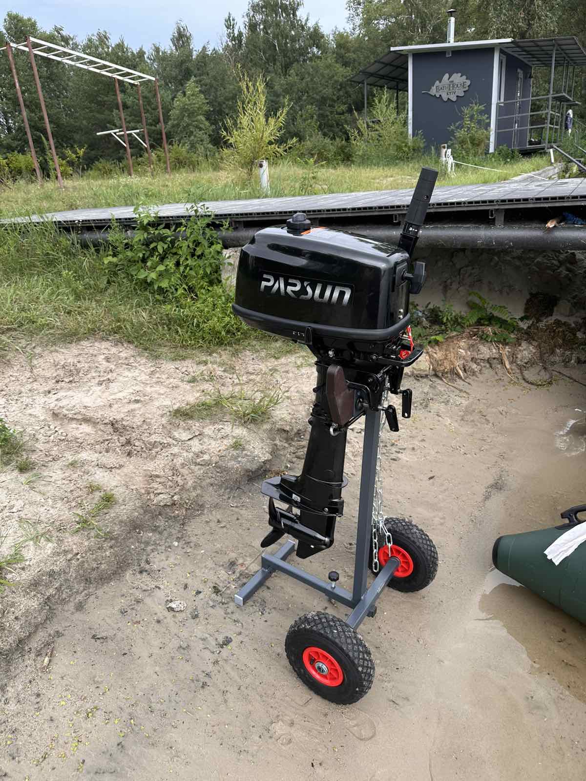 Візок ТМ2 для лодочного мотору Trolley for the motor of a PVC TM2 boat