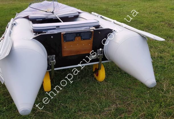 Колеса усиленные КТ3НУС на лодке клиента