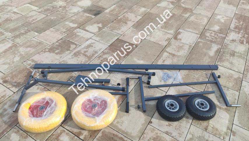 Telezhka dlya perevozki bol'shoy lodki TL3