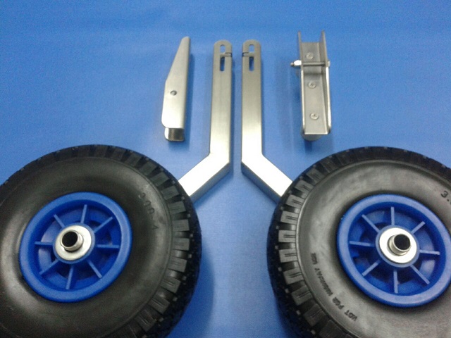 Транцевые колеса легксъемные КТ1Н-ТОП из нержавеющей стали trantsevyye kolesa legks"yemnyye KT1N iz nerzhaveyushchey stali, perestavlyayutsya za schet pazov