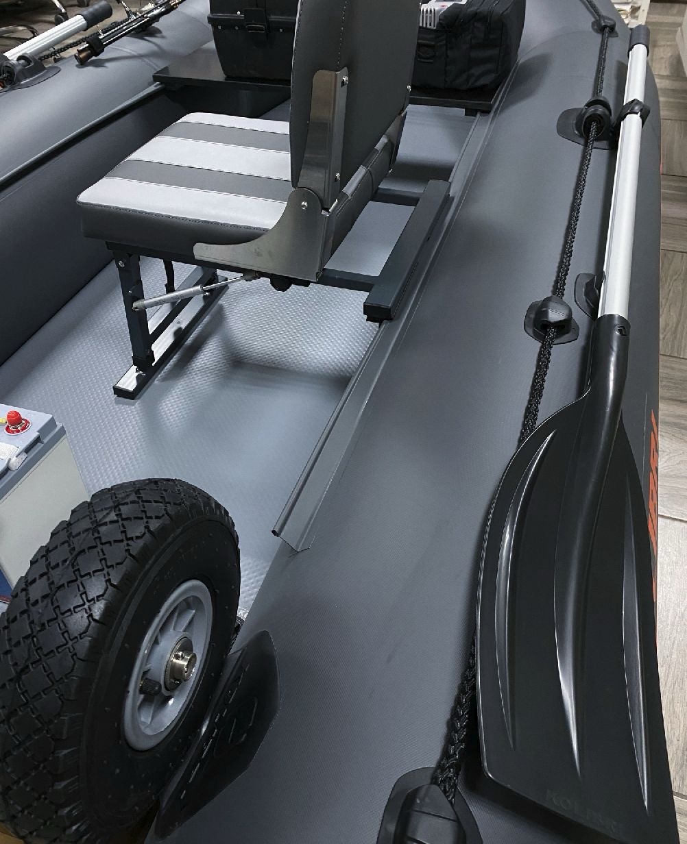 Стандартна стійка , опора для кріплення поворотного крісла в човен пвх на лікпаз Podstawka do mocowania siedziska w chaven pvc na lakierze Tehnoparus