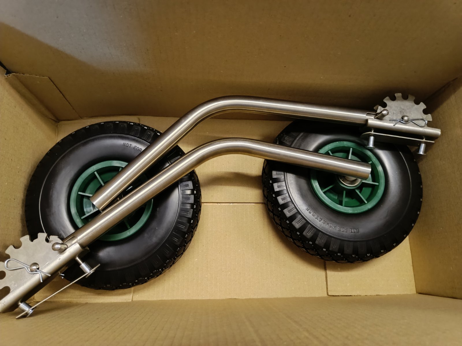 Колеса колеса КТ3НРК(на круглому профілі) на сім положень автоматичні з нержавіючої сталі Kolesa kolesa KT3NRK na sim polozhenʹ avtomatychni z nerzhaviyuchoyi stali