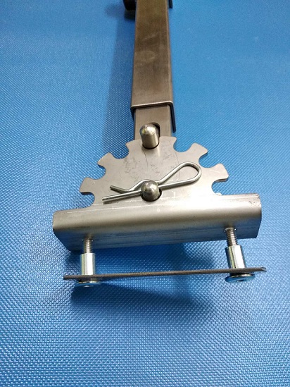 krepleniye derzhatel' datchika ekholota nerzhaveyka Lowrance,Garmin