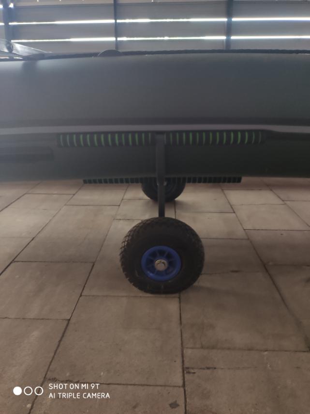 telezhka dlya kayaka kanoe kolybry hala ot tekhnoparus