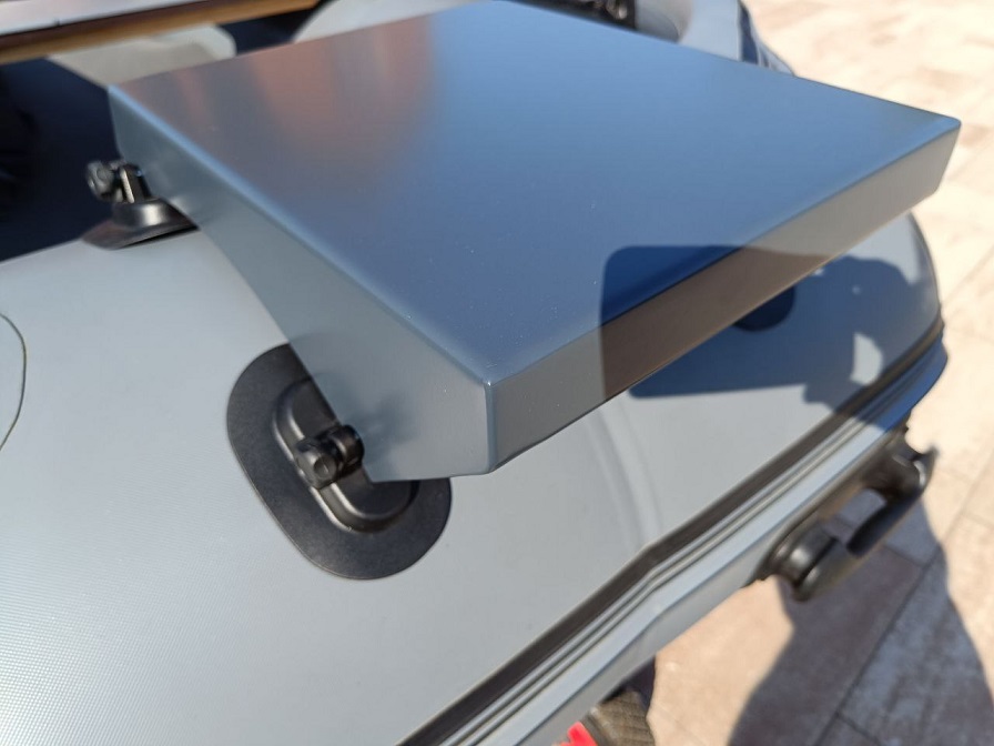 Bow platform for electric anchor, winch