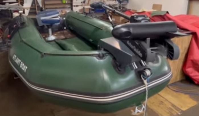 Aluminum bow platform mount for inflatable boats with GPS anchors for Haibo iPenguin, Haswing Cayman, Minn Kota, and MotorGuide