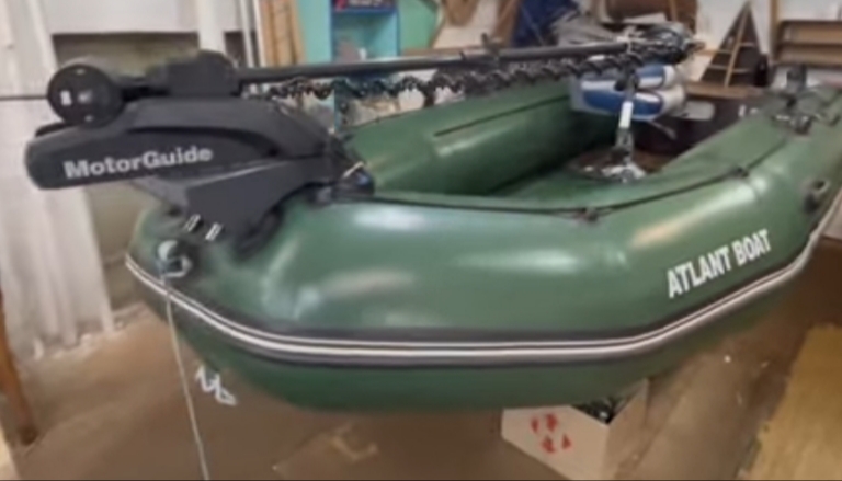 Aluminiumhalterung zur Befestigung von GPS-Ankern auf PVC-Schlauchbooten (Haibo iPenguin, Haswing Cayman, Minn Kota, MotorGuide