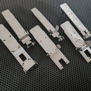 Platforma (utrymuvach) z nerzhaviyuchoyi stali dlya velykykh datchykiv ekholotiv