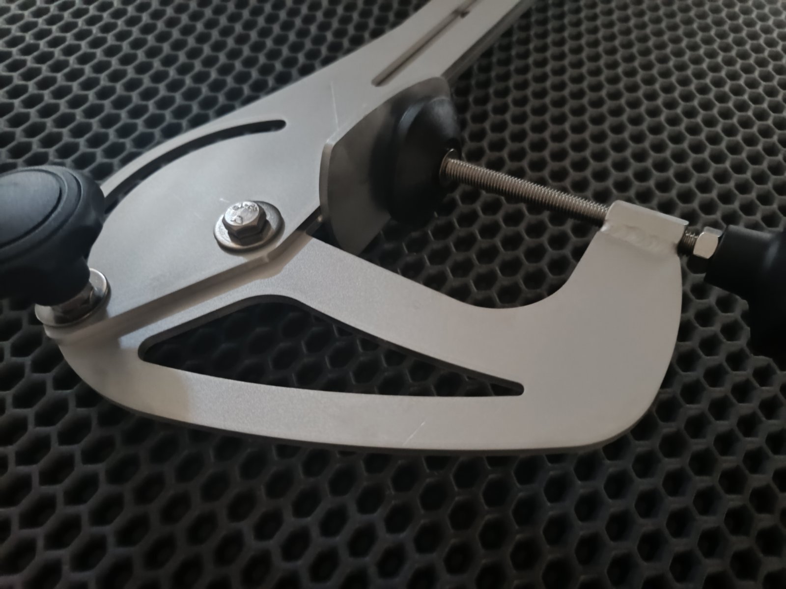 Klemme für große und schwere Fischfindergeber Lowrance Active Imaging, Garmin, Humminbird Tripleshot